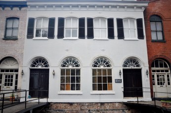 Savannah architecture
