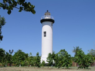 Point Jiguero (Higuero) Light