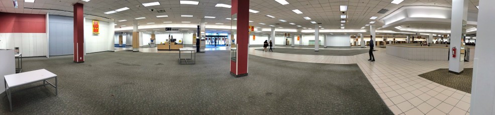 Sears in Altamonte Mall is shutting down—more than half the upper floor is bare and looks creepy