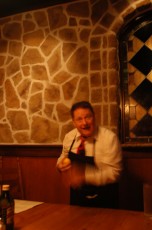 A waiter spiced up the evening with a little juggling and humorous tales