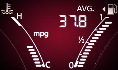 Nissan advertises the 2017 Versa with highway fuel economy of 39 MPG—real life never reaches perfect testing conditions, but this is quite impressive