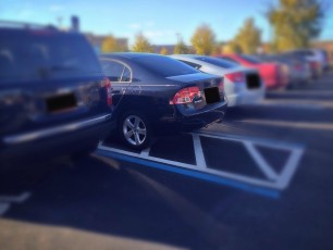 The brilliant-parking-job-of-the-day award goes to…