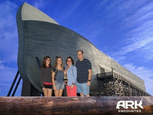 Ark Encounter official photo stop—daytime angle version