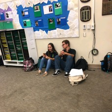 Listened to some music with my friend, Dakota, before the choir tune-up concert/parent meeting (Photo credit: Yaraneli)