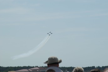 Raw/unedited photo from MacDill AirFest 2007
