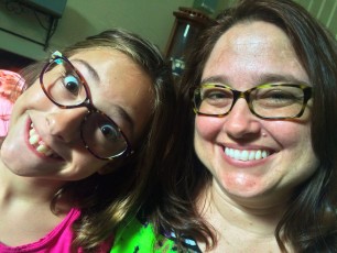 Two of my favorite gals are sportin' awesome new specs