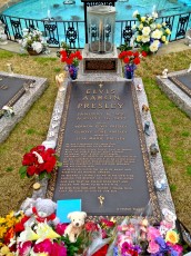 Elvis Presley's grave