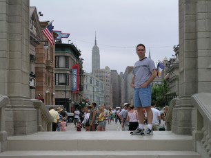 Jeff posing at fake New York