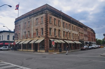 Paula Deen's The Lady & Sons restaurant and shop