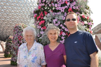 My friend Jeff with his mother and grandmother who celebrated her 100th birthday this day